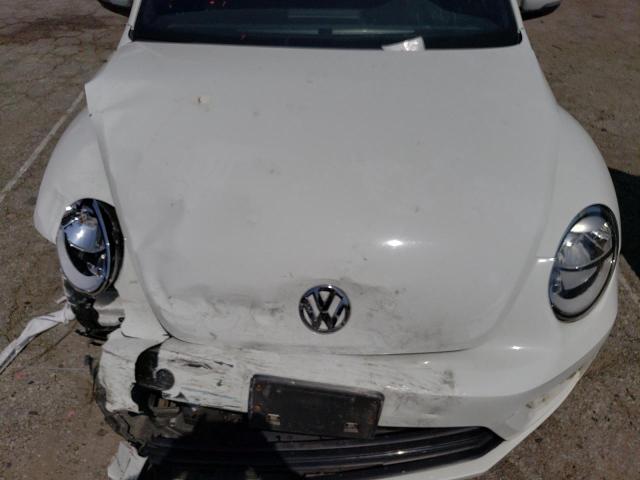 Photo 11 from auction – 2018 VOLKSWAGEN BEETLE S with VIN 3VWFD7AT6JM708961