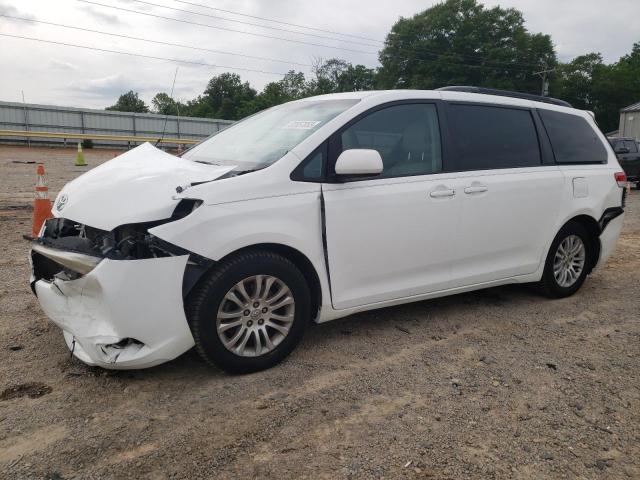 TOYOTA SIENNA XLE 2014 with VIN 5TDYK3DC1ES409969 - Photo from auction