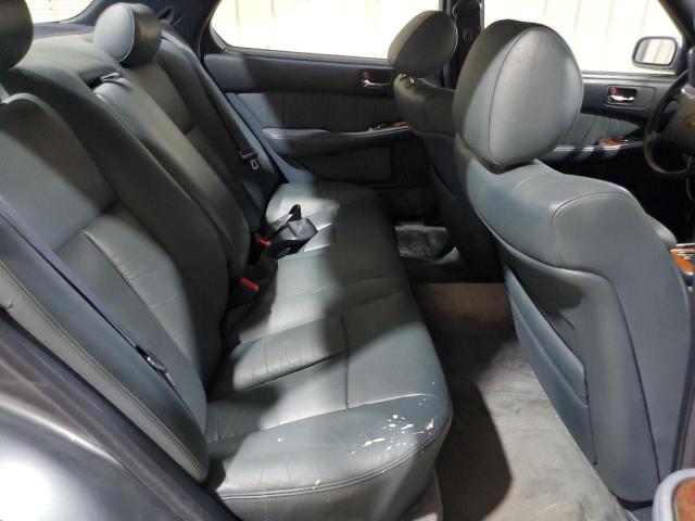 Photo 10 from auction – 1992 LEXUS LS 400 with VIN JT8UF11E9N0109126