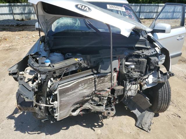 Zdjęcie 11 z aukcji – 2013 KIA SOUL z VIN KNDJT2A57D7496347