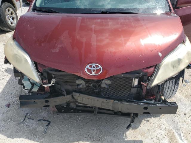 Photo 12 from auction – 2011 TOYOTA SIENNA XLE with VIN 5TDYK3DC9BS101007