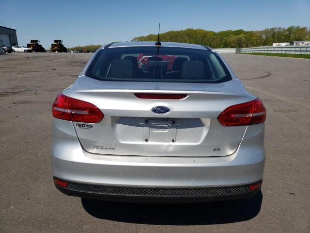 Photo 6 from auction – 2016 FORD FOCUS SE with VIN 1FADP3F29GL303901