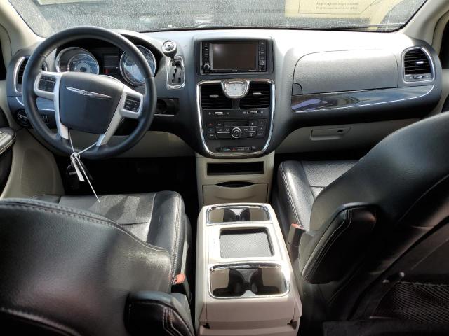 Photo 8 from auction – 2014 CHRYSLER TOWN & COU with VIN 2C4RC1BG8ER383732