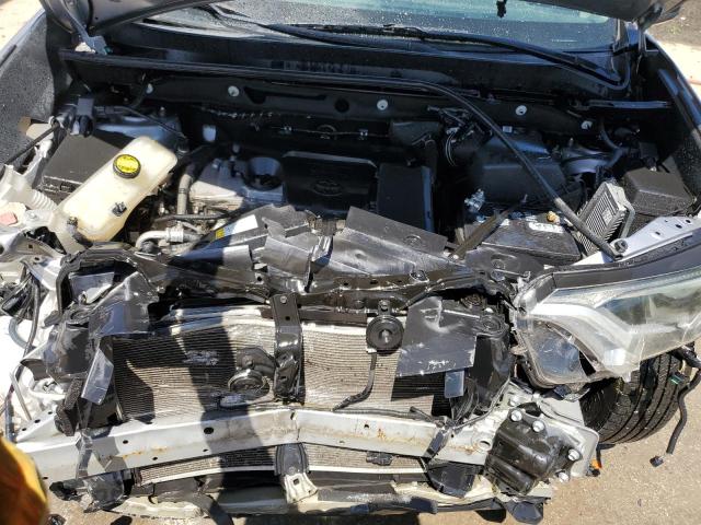 Photo 11 from auction – 2017 TOYOTA RAV4 LE with VIN 2T3BFREV8HW563269