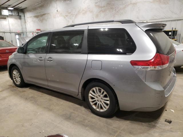Photo 2 from auction – 2011 TOYOTA SIENNA XLE with VIN 5TDYK3DC2BS007308