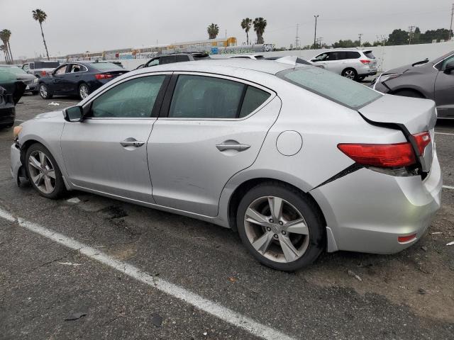 Photo 2 from auction – 2013 ACURA ILX 20 TEC with VIN 19VDE1F78DE011878
