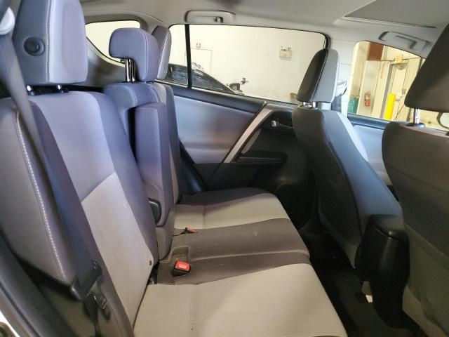 Photo 11 from auction – 2014 TOYOTA RAV4 XLE with VIN JTMRFREV9ED062415