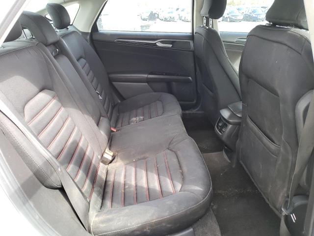 Photo 10 from auction – 2015 FORD FUSION SE with VIN 3FA6P0LU5FR271011