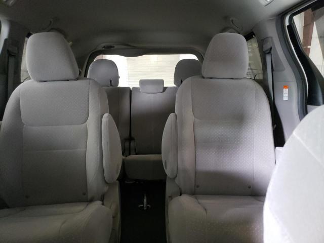 Photo 10 from auction – 2017 TOYOTA SIENNA LE with VIN 5TDJZ3DC3HS153917