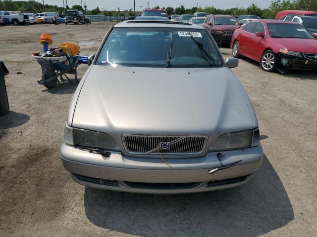 Photo 5 from auction – 1999 VOLVO S70 with VIN YV1LS55A9X2602314