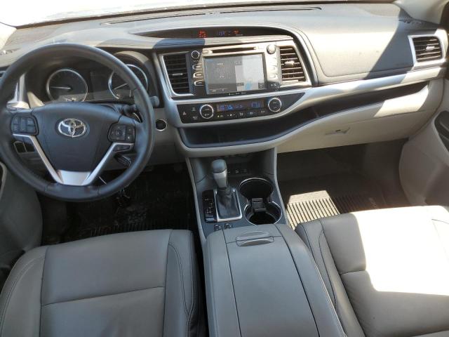 Photo 8 from auction – 2017 TOYOTA HIGHLANDER with VIN 5TDJZRFH3HS467546