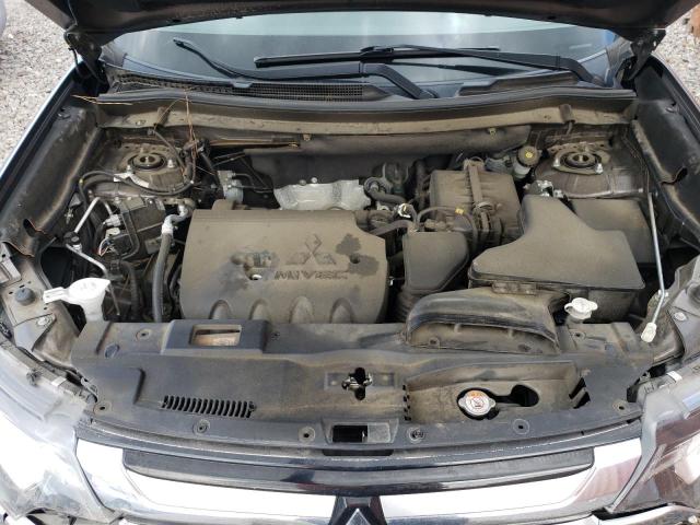 Photo 12 from auction – 2018 MITSUBISHI OUTLANDER with VIN JA4AD3A33JZ026974