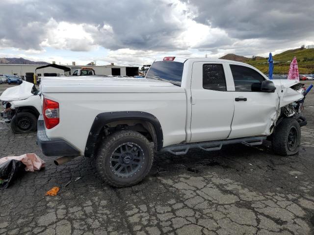 Photo 3 from auction – 2015 TOYOTA TUNDRA DOU with VIN 5TFUM5F10FX060427