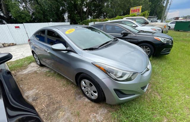 HYUNDAI ELANTRA SE 2016 with VIN 5NPDH4AE5GH774866 - Photo from auction