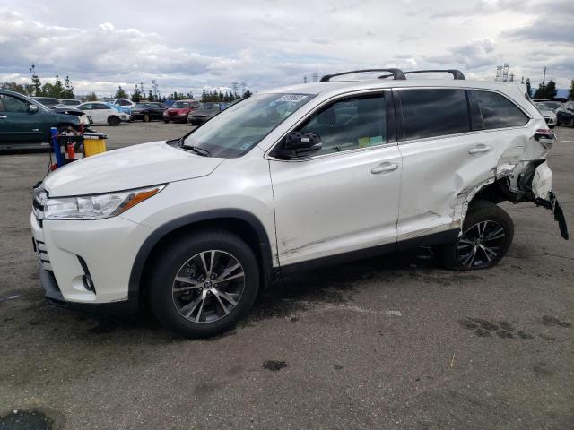 TOYOTA HIGHLANDER 2019 with VIN 5TDZZRFH3KS293035 - Photo from auction