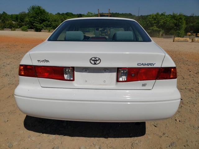 Photo 6 from auction – 2001 TOYOTA CAMRY CE with VIN 4T1BG22K61U804792