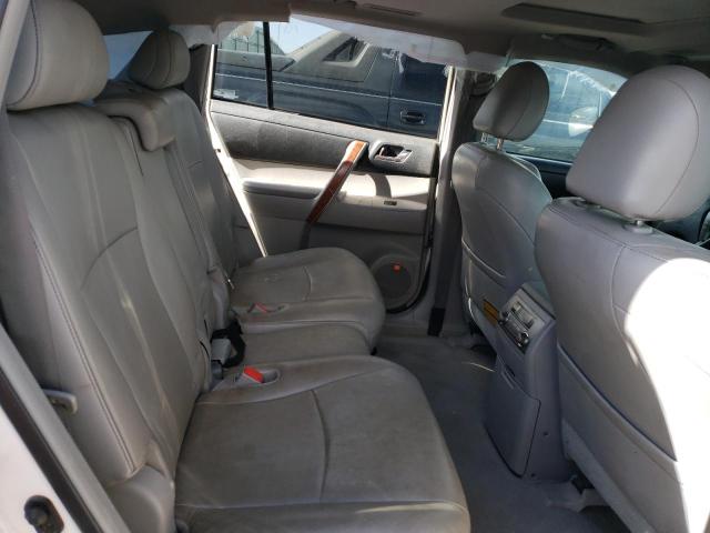 Photo 11 from auction – 2010 TOYOTA HIGHLANDER with VIN 5TDYK3EH2AS012646