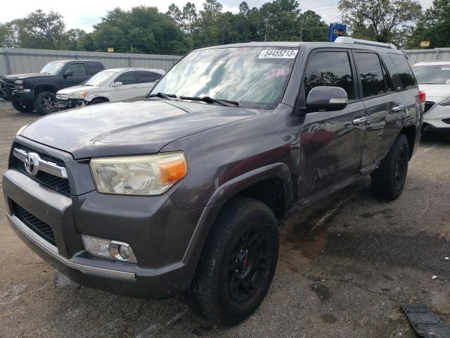 TOYOTA 4RUNNER SR 2011 with VIN JTEZU5JR4B5019576 - Photo from auction