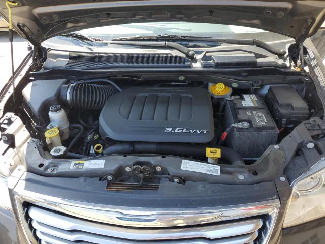Photo 12 from auction – 2016 CHRYSLER TOWN & COU with VIN 2C4RC1CG8GR199862