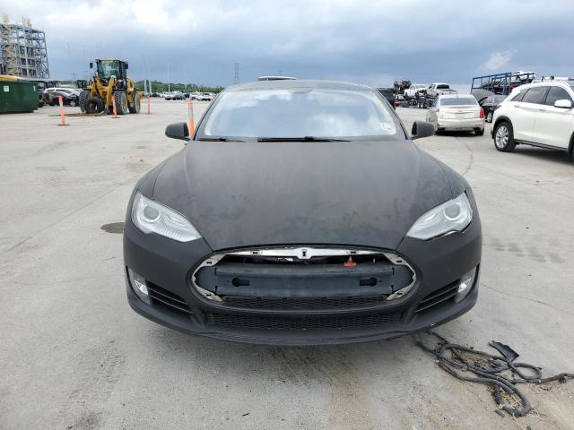 Photo 5 from auction – 2013 TESLA MODEL S with VIN 5YJSA1AC8DFP10775