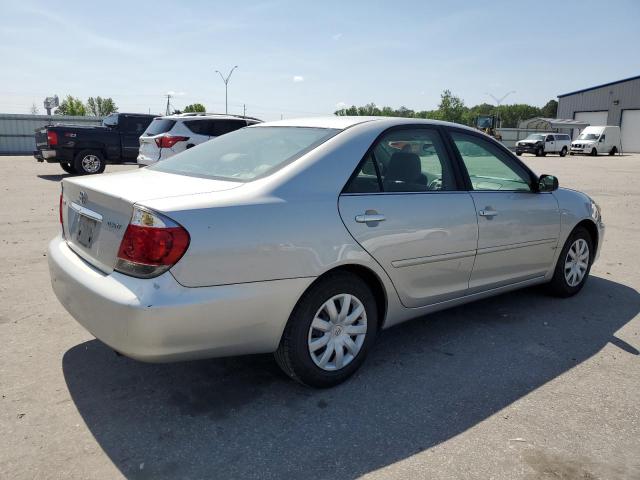 Photo 3 from auction – 2005 TOYOTA CAMRY LE with VIN 4T1BE32K85U080041