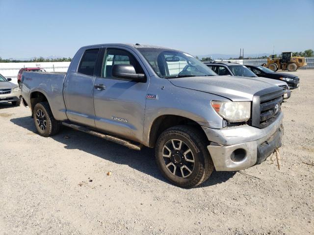 Photo 4 from auction – 2011 TOYOTA TUNDRA DOU with VIN 5TFUY5F14BX162957