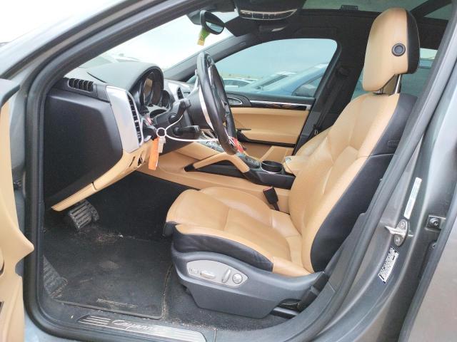 Photo 7 from auction – 2016 PORSCHE CAYENNE SE with VIN WP1AE2A26GLA64441