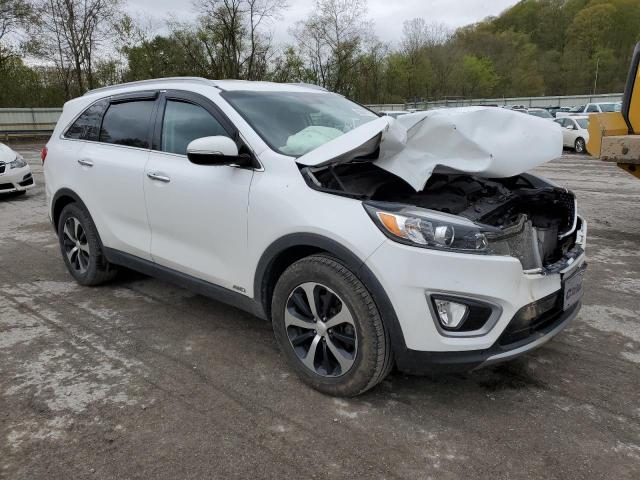Photo 4 from auction – 2017 KIA SORENTO EX with VIN 5XYPHDA16HG243890