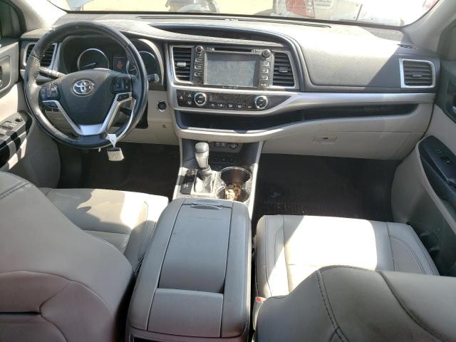 Photo 8 from auction – 2017 TOYOTA HIGHLANDER with VIN 5TDJZRFH6HS391269