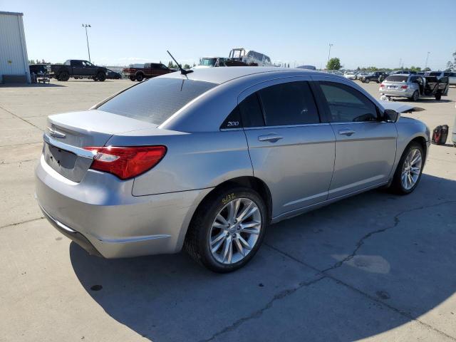 Photo 3 from auction – 2014 CHRYSLER 200 TOURIN with VIN 1C3CCBBG3EN105768