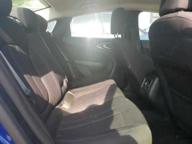 Photo 10 from auction – 2015 CHRYSLER 200 LIMITE with VIN 1C3CCCAB2FN532257