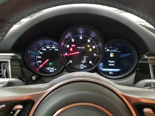 Photo 9 from auction – 2017 PORSCHE MACAN with VIN WP1AA2A54HLB02305