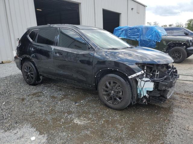 Photo 4 from auction – 2018 NISSAN ROGUE S with VIN 5N1AT2MT2JC723419