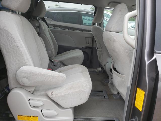 Photo 10 from auction – 2014 TOYOTA SIENNA LE with VIN 5TDKK3DC0ES492249