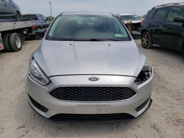 Photo 5 from auction – 2017 FORD FOCUS S with VIN 1FADP3E24HL203644
