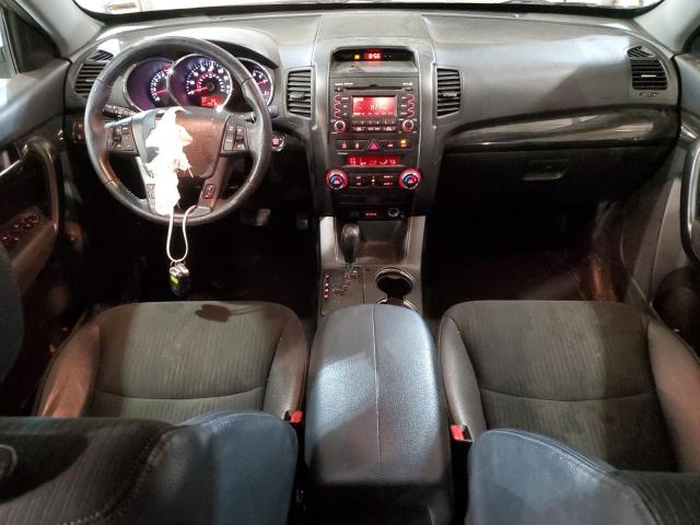 Photo 8 from auction – 2011 KIA SORENTO EX with VIN 5XYKUCA13BG003672