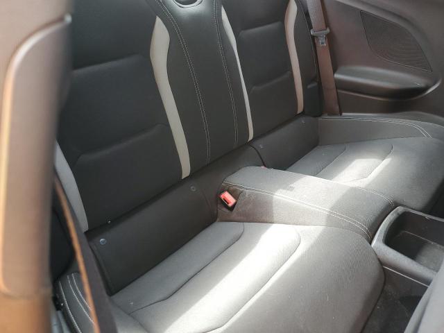 Photo 10 from auction – 2018 CHEVROLET CAMARO LS with VIN 1G1FA1RS3J0102825