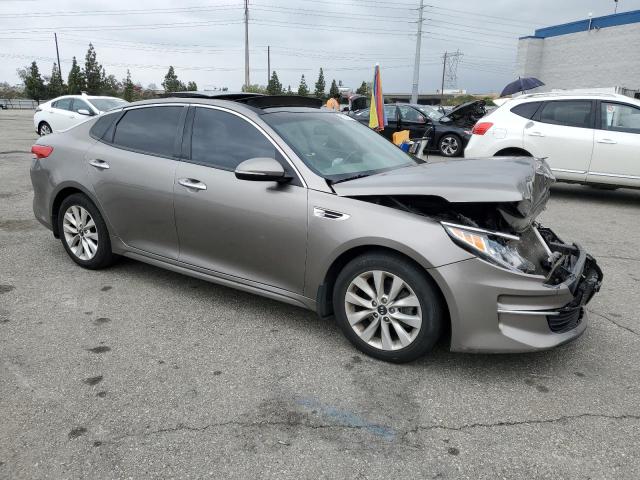 Photo 4 from auction – 2016 KIA OPTIMA EX with VIN 5XXGU4L35GG012248
