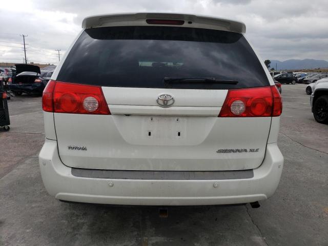 Photo 6 from auction – 2010 TOYOTA SIENNA XLE with VIN 5TDYK4CC2AS325063