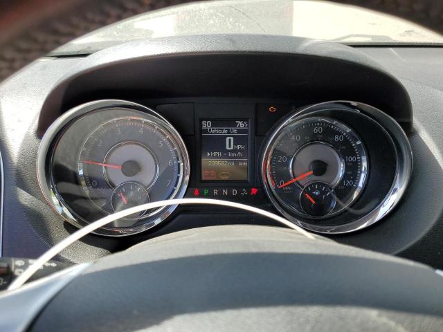 Photo 9 from auction – 2013 CHRYSLER TOWN & COU with VIN 2C4RC1CG5DR572545