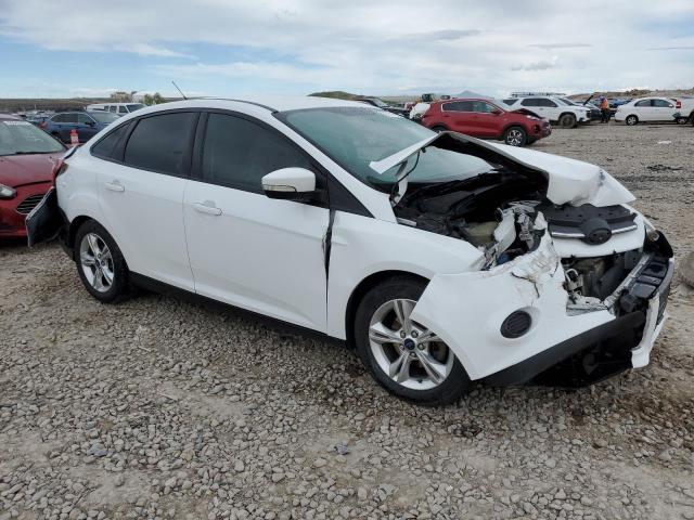 Photo 4 from auction – 2014 FORD FOCUS SE with VIN 1FADP3F21EL270972