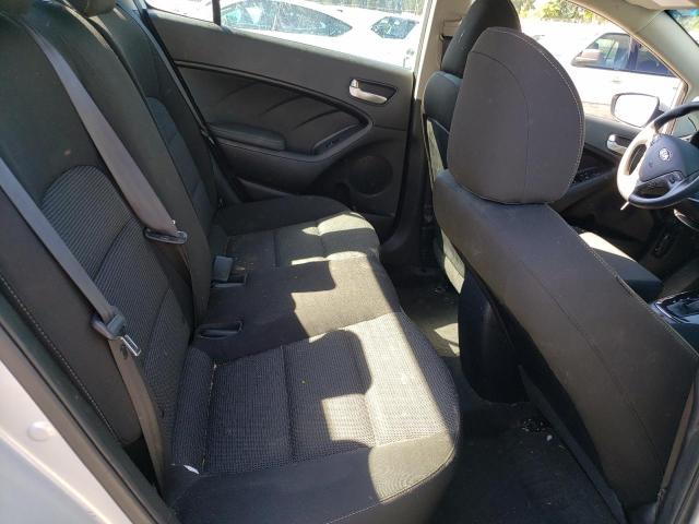 Photo 10 from auction – 2017 KIA FORTE LX with VIN 3KPFK4A79HE130918