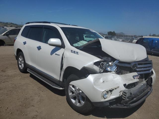 Photo 4 from auction – 2013 TOYOTA HIGHLANDER with VIN 5TDBK3EH7DS270607
