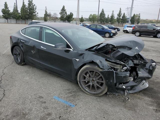 Photo 4 from auction – 2018 TESLA MODEL 3 with VIN 5YJ3E1EA4JF098300