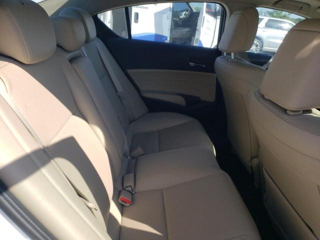 Photo 10 from auction – 2017 ACURA ILX BASE W with VIN 19UDE2F34HA005659