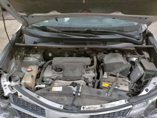 Photo 12 from auction – 2015 TOYOTA RAV4 XLE with VIN JTMRFREV7FD160926