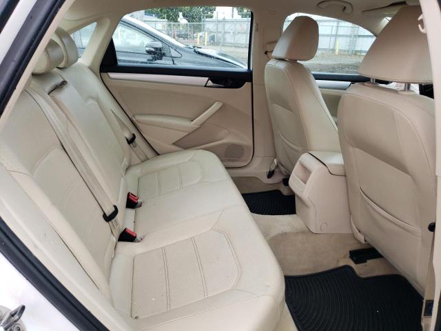 Photo 10 from auction – 2012 VOLKSWAGEN PASSAT SE with VIN 1VWBP7A32CC105368