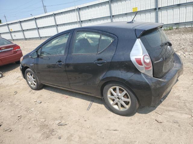 Photo 2 from auction – 2013 TOYOTA PRIUS C with VIN JTDKDTB35D1048437