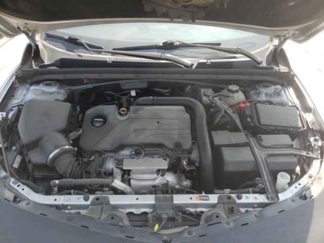 Photo 11 from auction – 2019 CHEVROLET MALIBU LT with VIN 1G1ZD5ST4KF193276