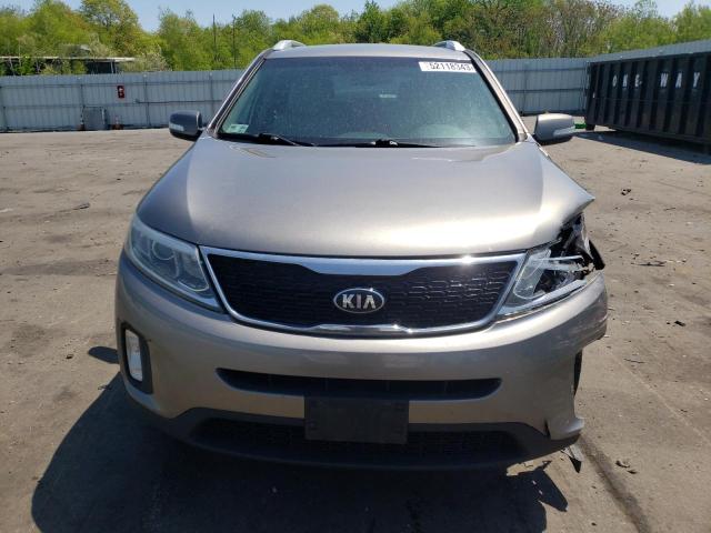 Photo 5 from auction – 2015 KIA SORENTO LX with VIN 5XYKTCA60FG655721